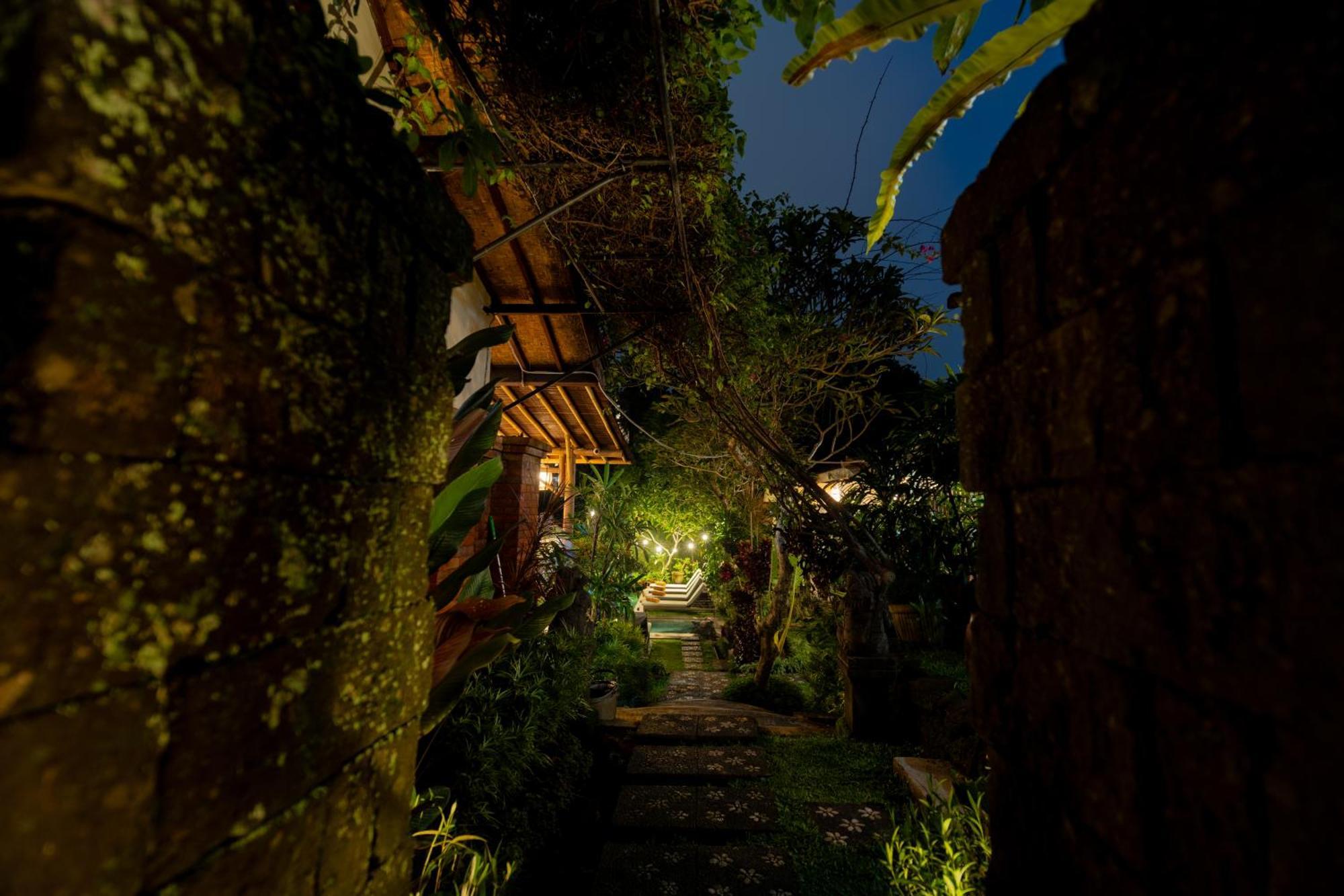 Desak Putu Putra Hidden Hotel Ubud  Luaran gambar